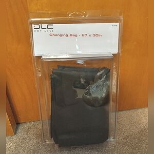 Dot Line Film Changing bag for loading rolls of film while developing.